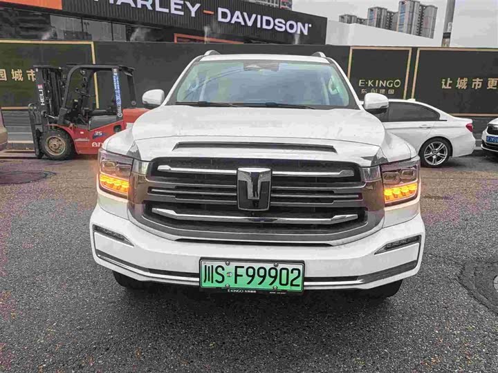 Фото 1 - Tank 500 Hybrid