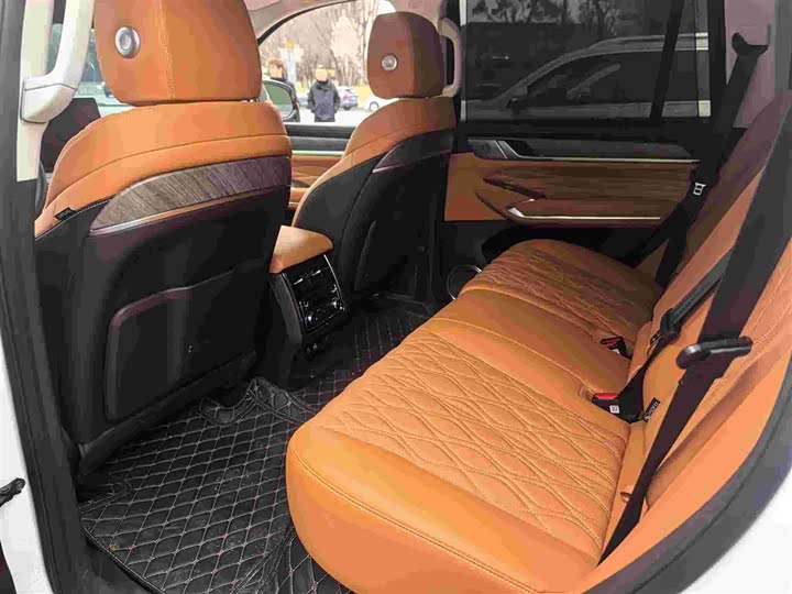 Фото 6 - Tank 500 Hybrid