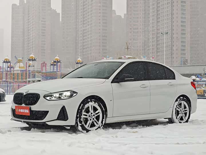 Фото 2 - BMW 1 Series