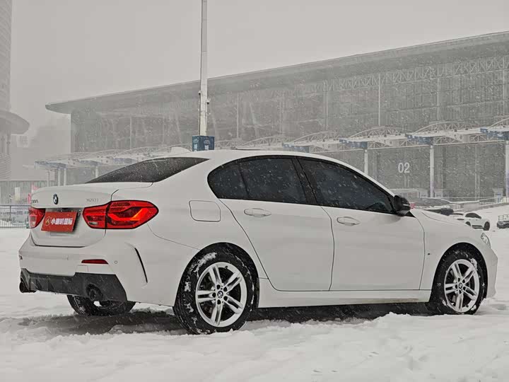 Фото 6 - BMW 1 Series