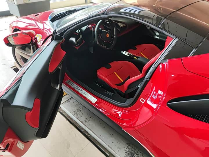 Фото 6 - Ferrari SF90