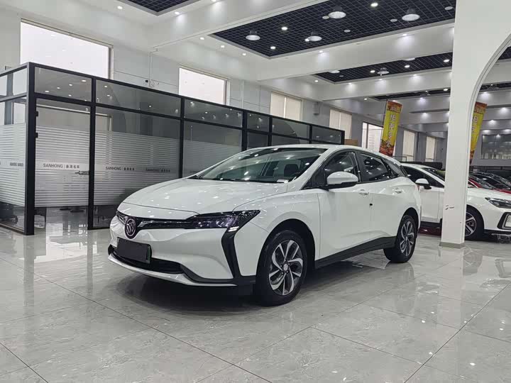 Фото 1 - Buick Velite 6