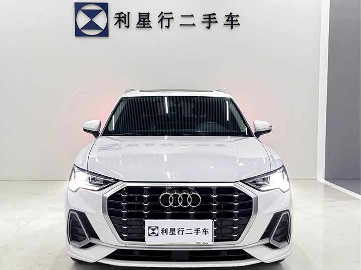 Фото 2 - Audi Q3