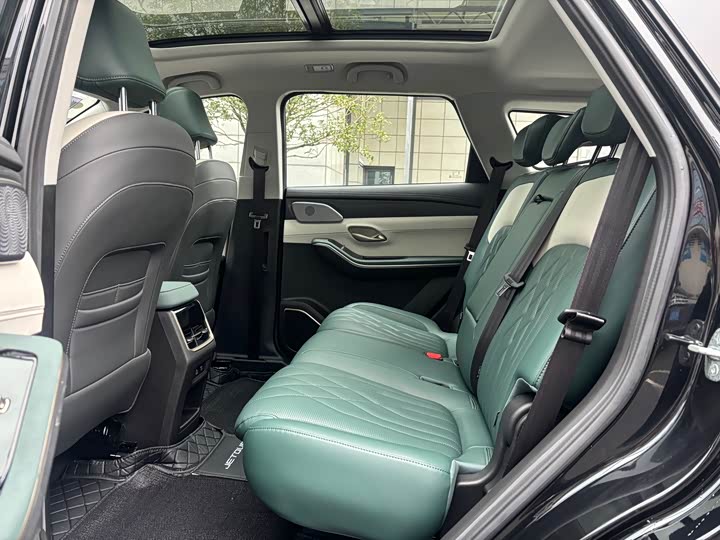 Фото 6 - Jetour Shanhai L9