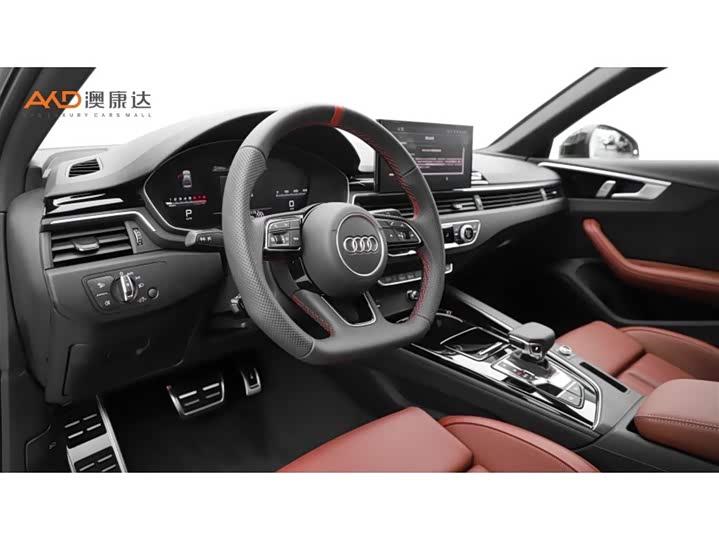 Фото 6 - Audi A4L