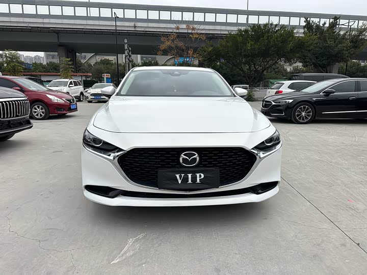 Фото 6 - Mazda 3 (Axela)