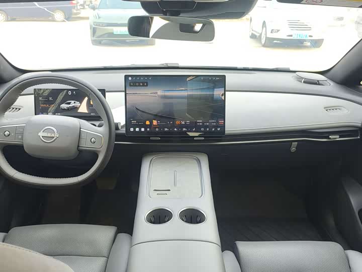 Фото 6 - Nissan N7