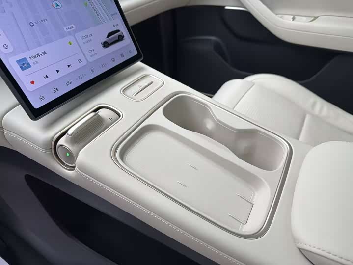 Фото 5 - Nio ES6