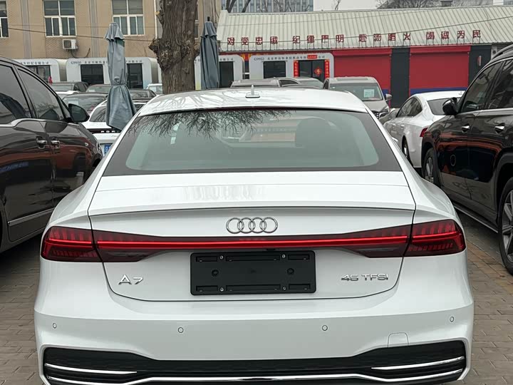Photo 5 - Audi A7