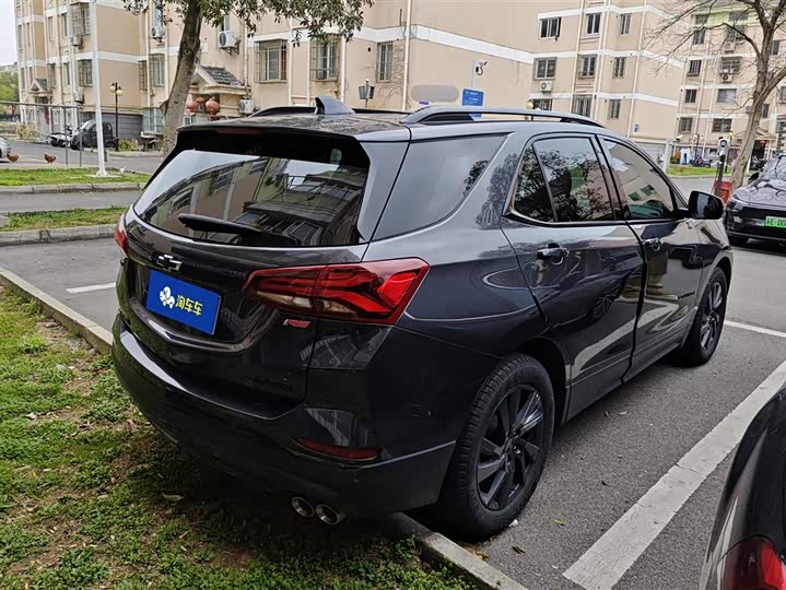 Фото 3 - Chevrolet Equinox