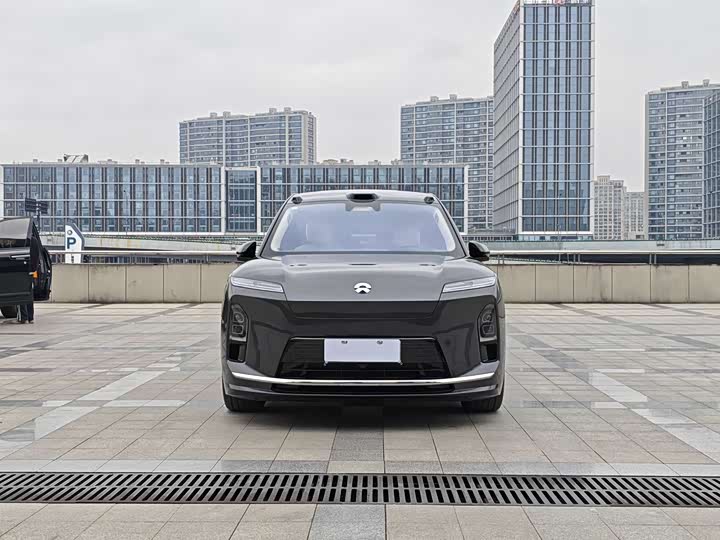 Фото 3 - Nio ES8