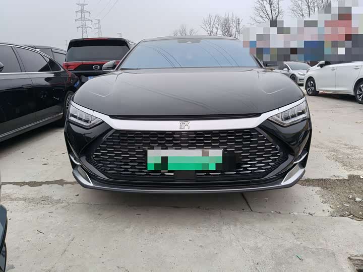 Фото 2 - BYD Han