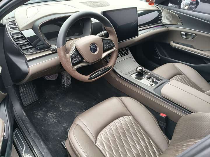 Фото 4 - BYD Han