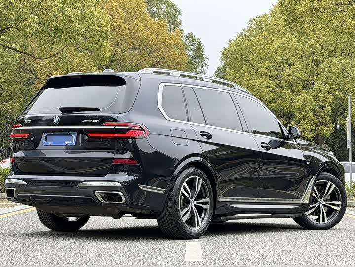 Фото 4 - BMW X7