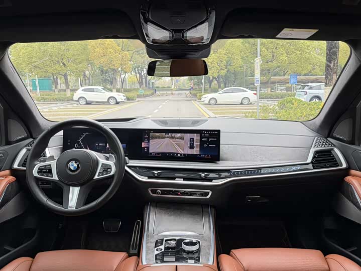Фото 6 - BMW X7
