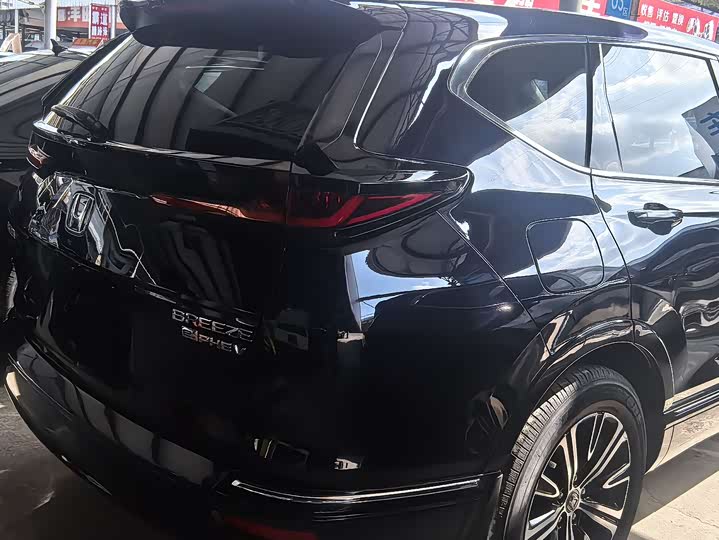 Фото 7 - Honda Breeze Hybrid