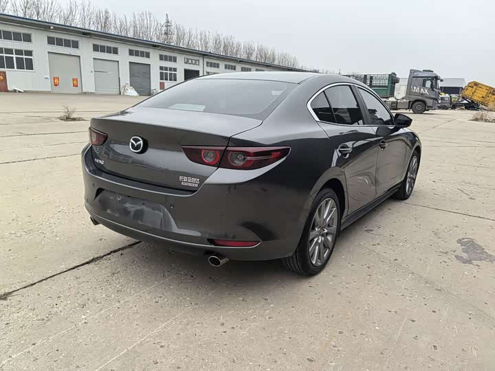 Photo 4 - Mazda 3 (Axela)