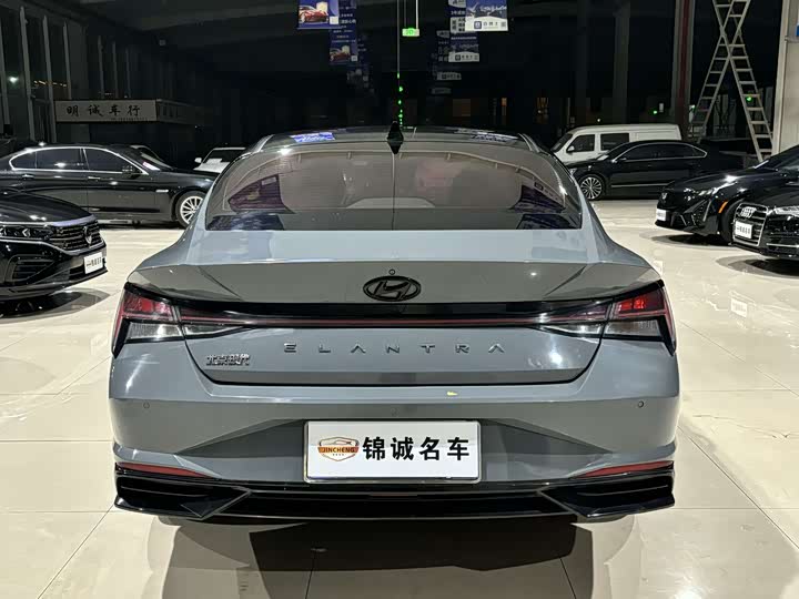 Фото 5 - Hyundai Elantra N line