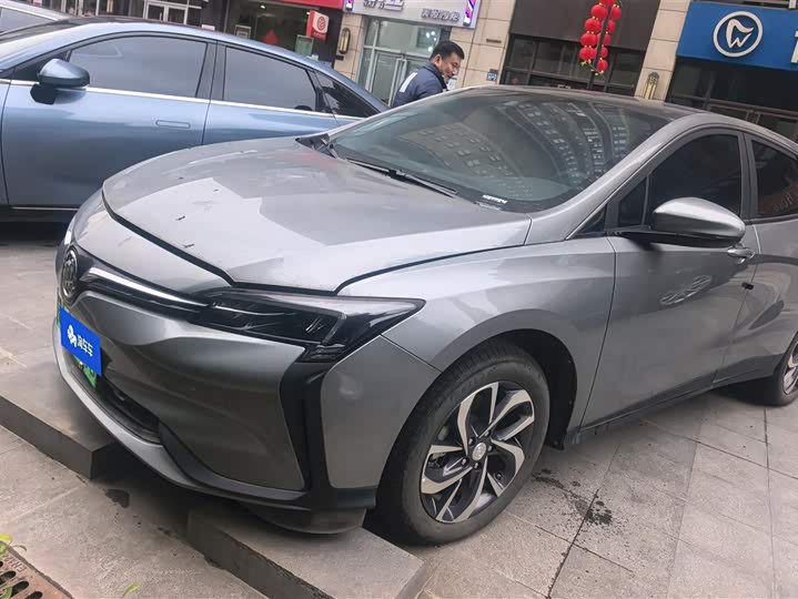 Фото 1 - Buick Velite 6