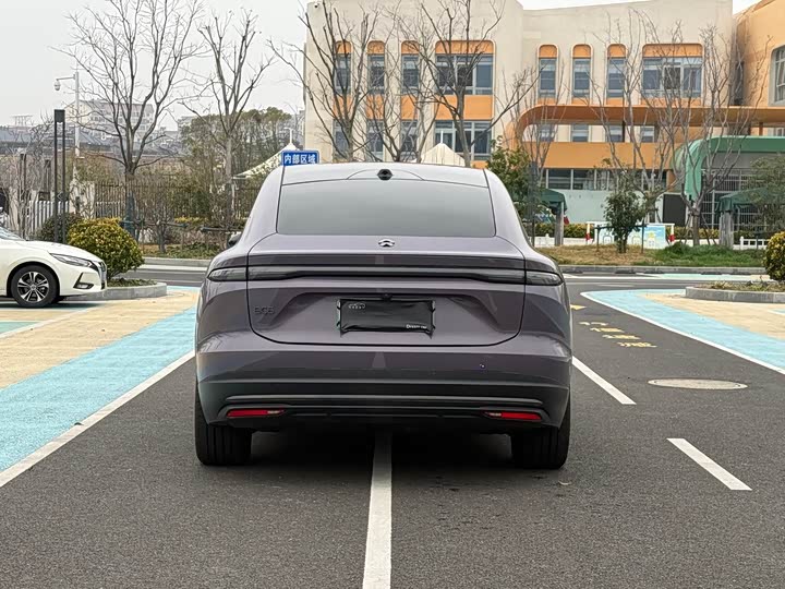 Фото 5 - Nio EC6