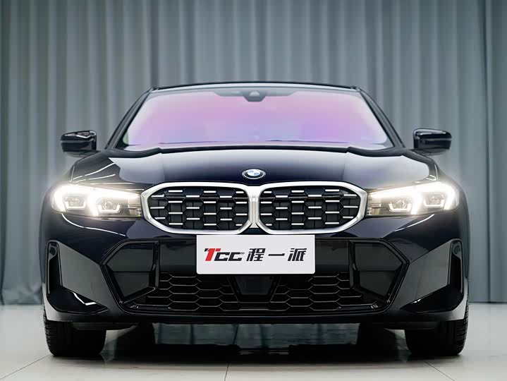 Фото 2 - BMW 3 Series