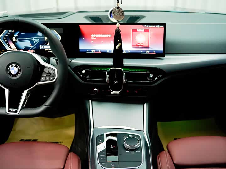 Фото 4 - BMW 3 Series