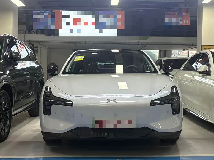 Фото 2 - XPeng Mona M03