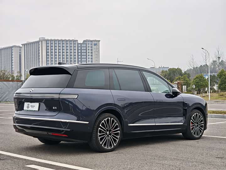 Фото 6 - Nio ES8