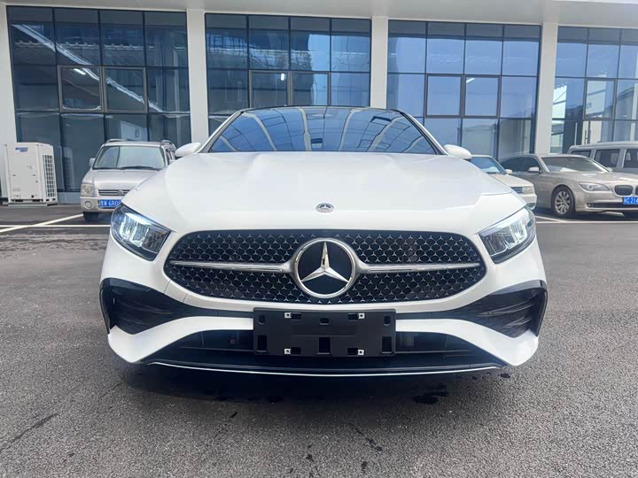 Фото 2 - Mercedes-Benz A-Class