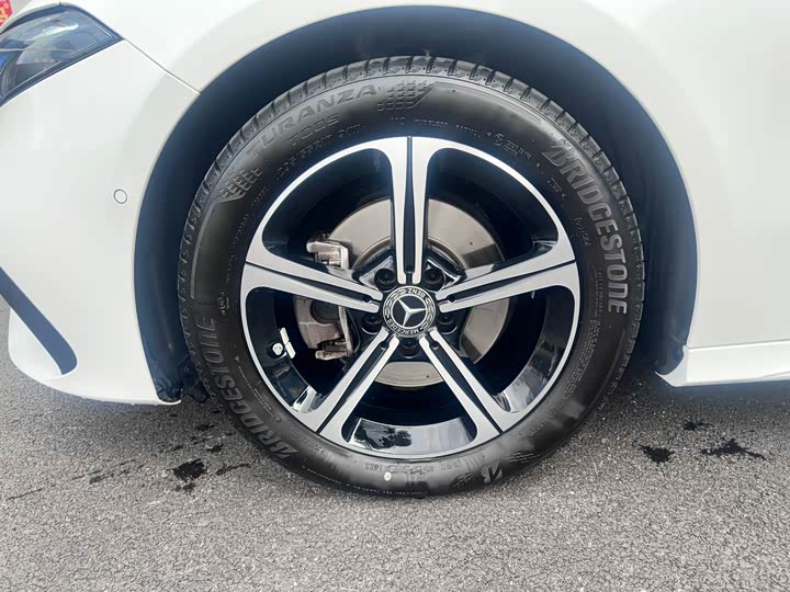 Фото 4 - Mercedes-Benz A-Class