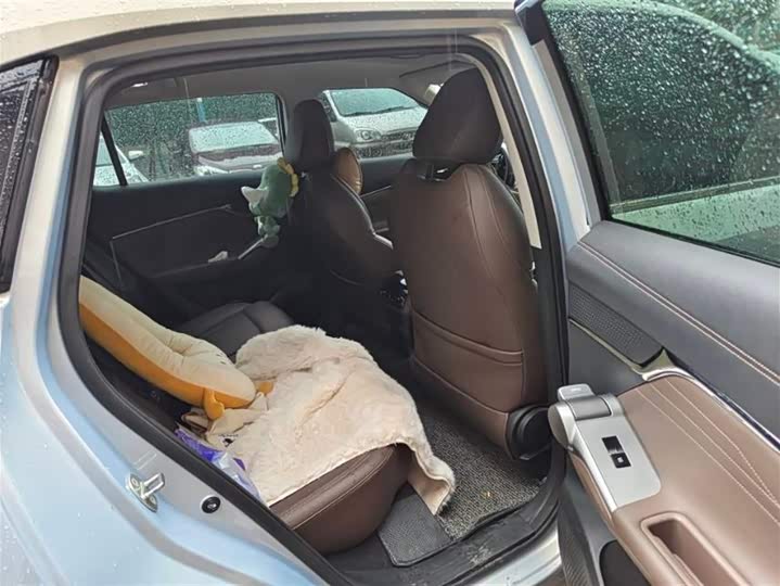 Фото 7 - GAC Trumpchi GS4