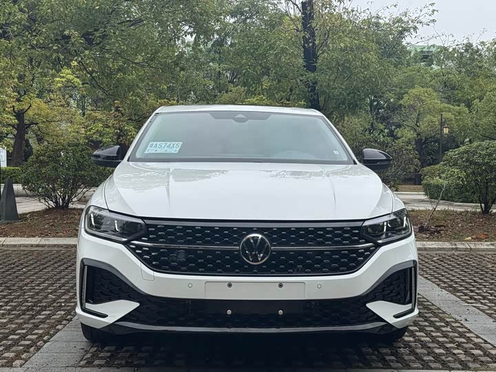 Фото 2 - Volkswagen Lavida