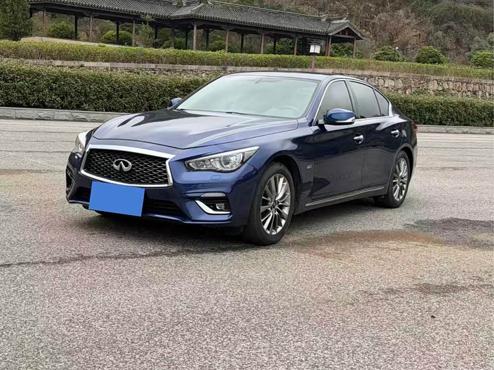 Photo 1 - Infiniti Q50L