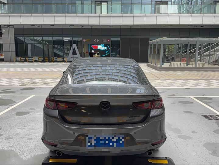 Фото 6 - Mazda 3 (Axela)