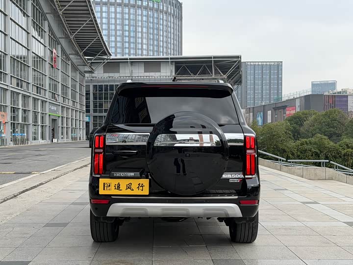 Фото 5 - Tank 500 Hybrid