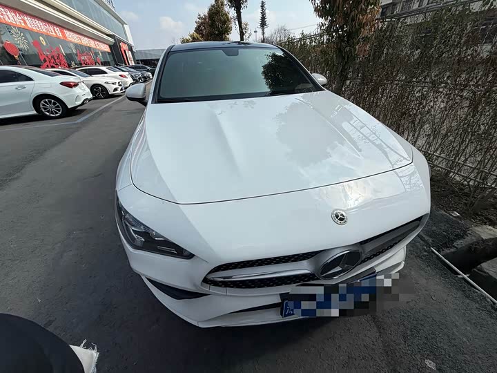 Фото 2 - Mercedes-Benz CLA-Class