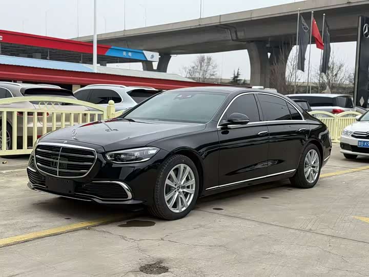 Фото 1 - Mercedes-Benz S-Class