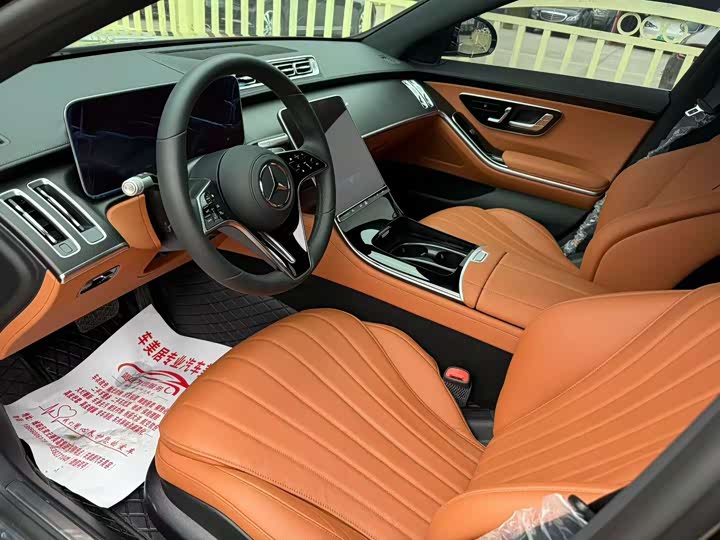 Фото 6 - Mercedes-Benz S-Class