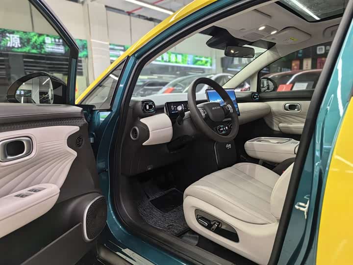 Фото 7 - GAC Aion UT