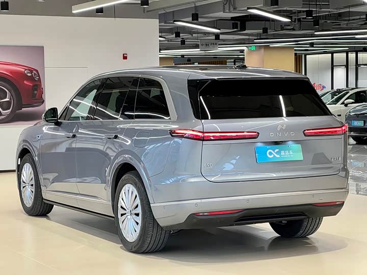 Фото 5 - Nio Onvo L90