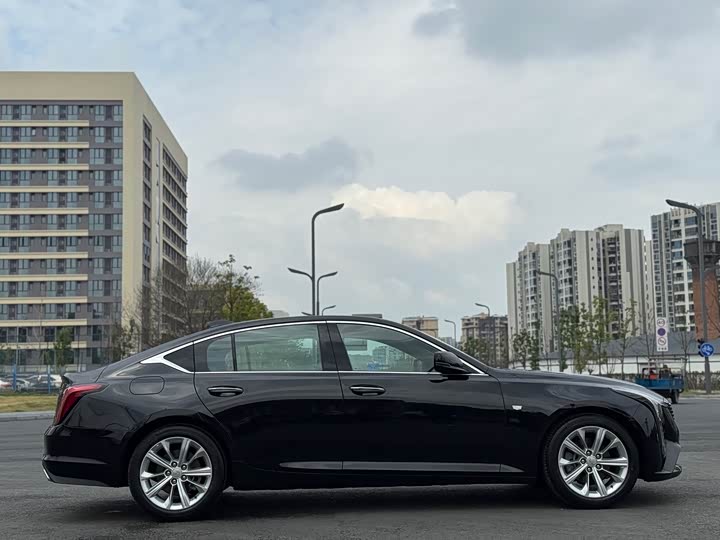 Фото 4 - Cadillac CT5