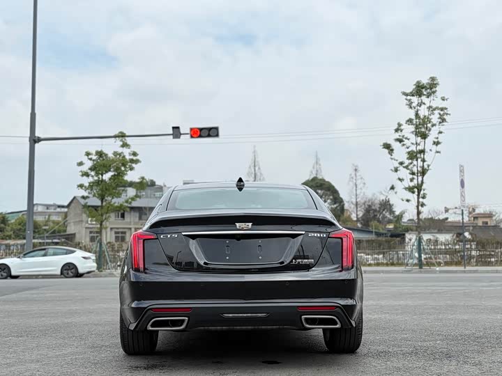 Фото 6 - Cadillac CT5