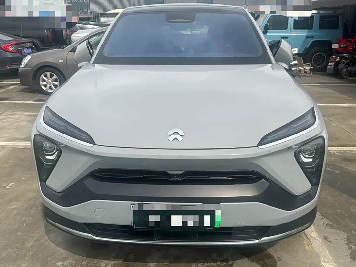 Фото 2 - Nio EC6