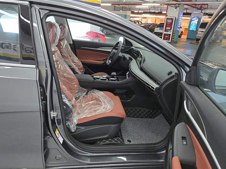 Photo 8 - Changan Eado Plus