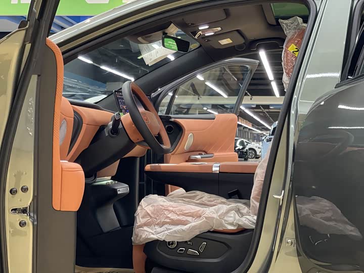 Фото 6 - Changan Qiyuan (Nevo) E07