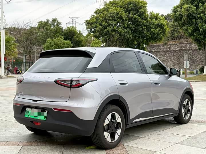 Фото 9 - Geely Galaxy Geome