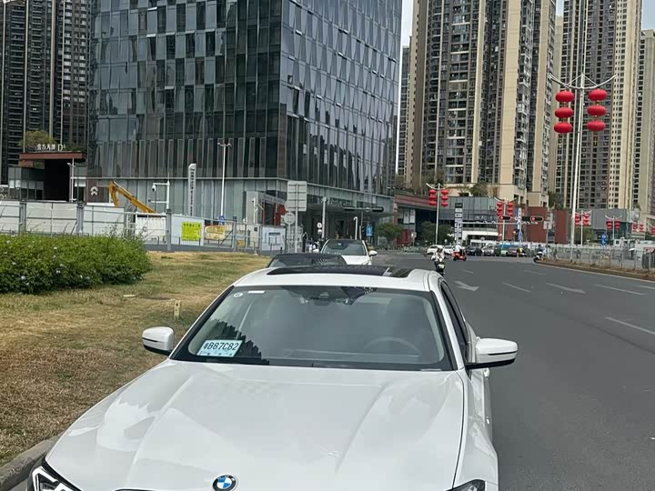 Фото 1 - BMW 3 Series