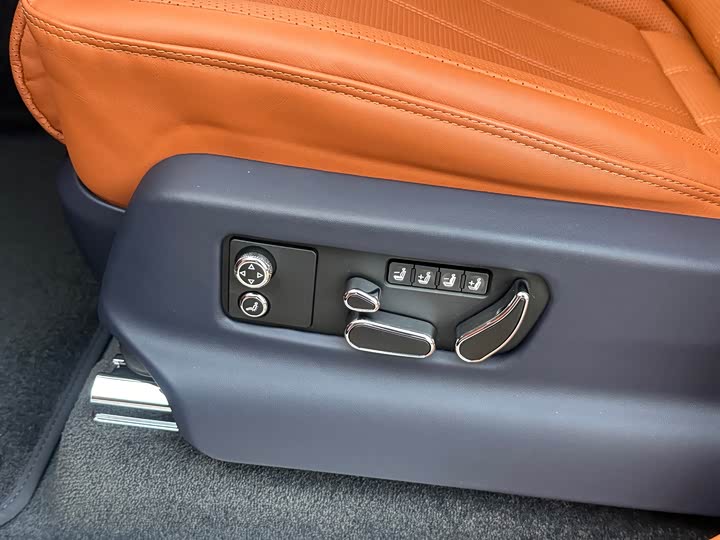 Фото 6 - Bentley Bentayga