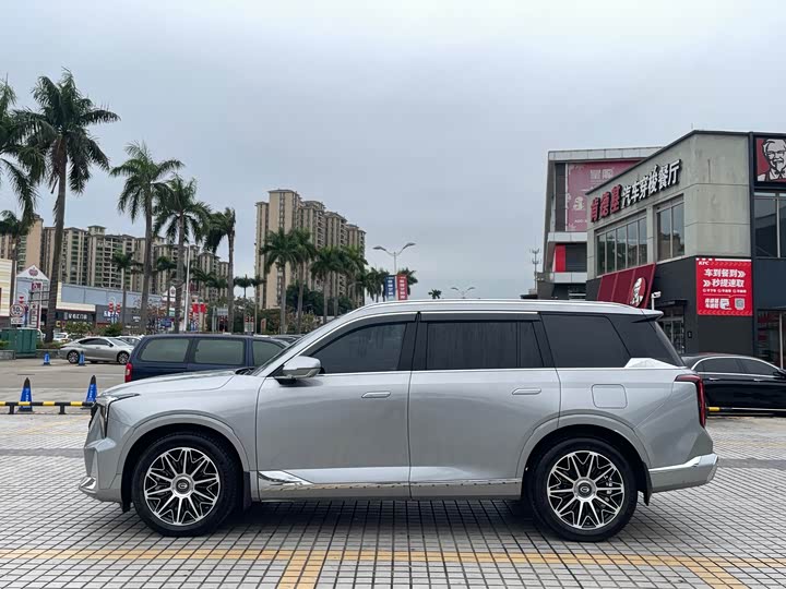 Фото 4 - GAC Trumpchi ES9