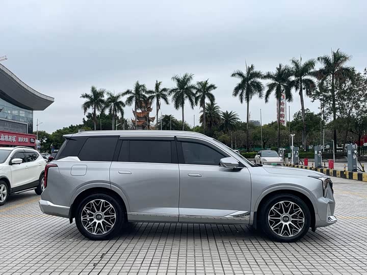 Фото 5 - GAC Trumpchi ES9
